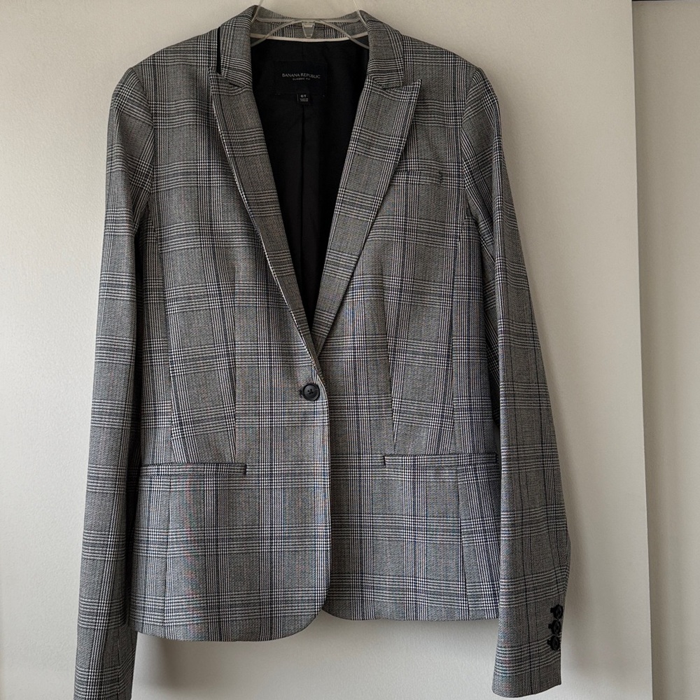 Plaid Banana Republic single button classic fit plaid blazer 6T